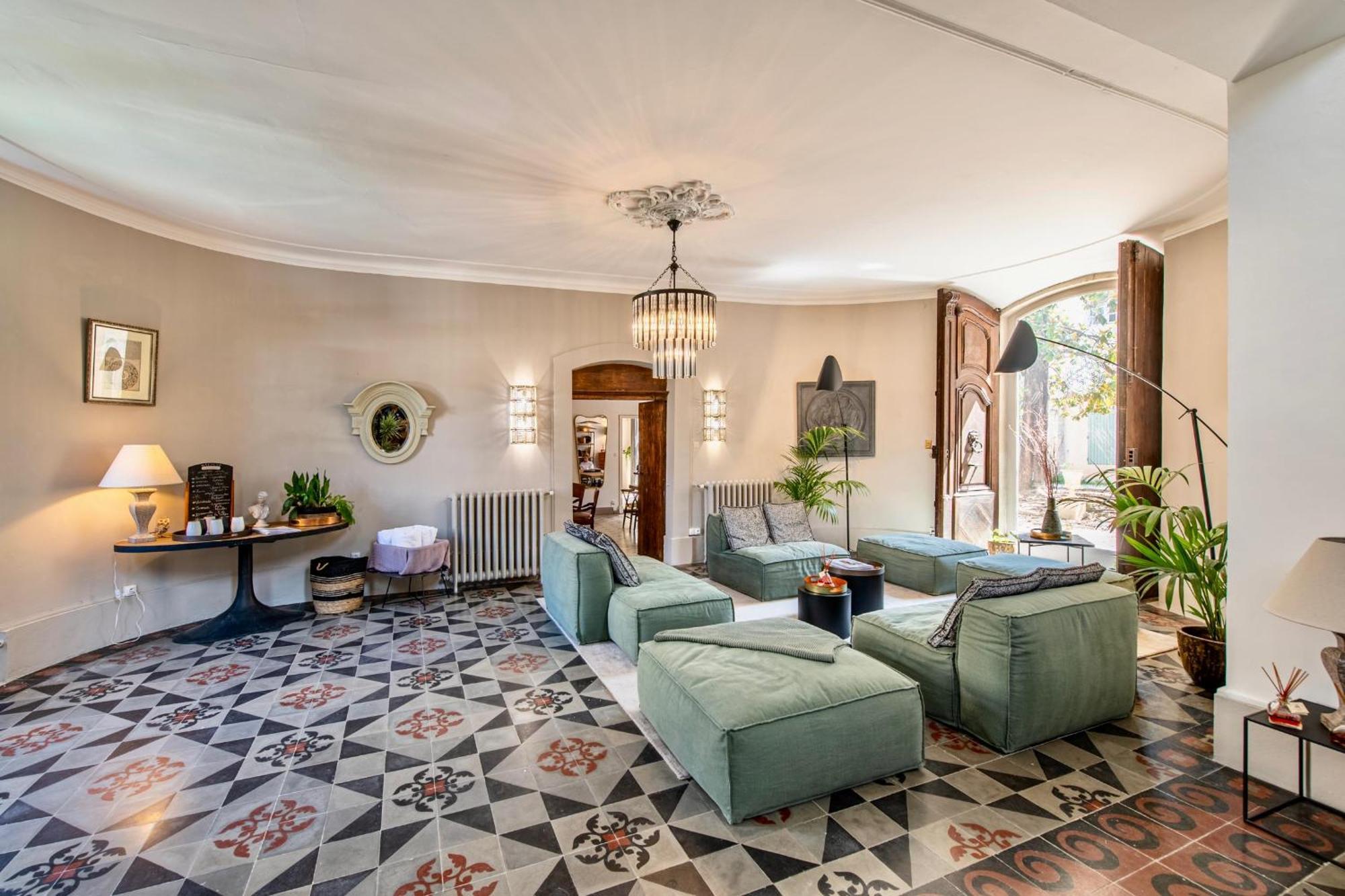 Bed & Breakfast La Chapelle Sur La Sorgue *